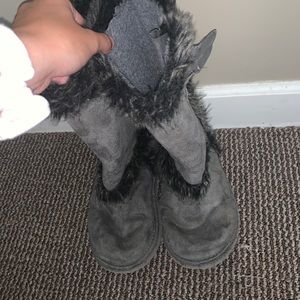Winter boots worn only a few times